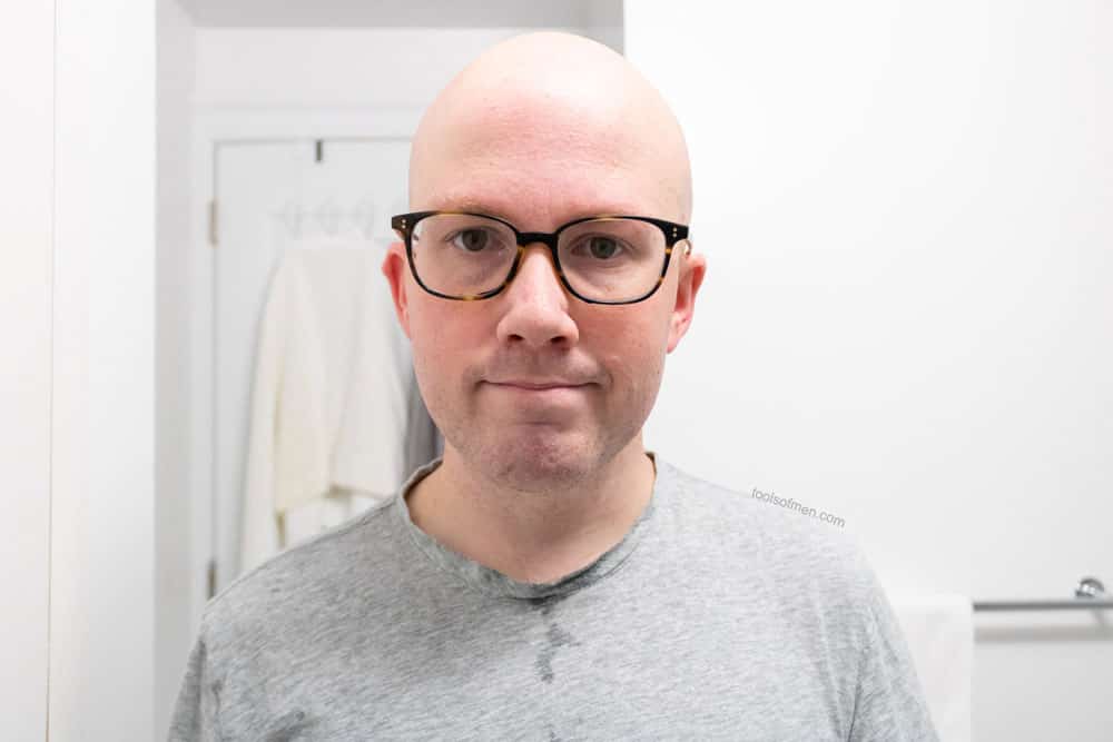 man looking straight ahead after shaving with edwin jagger de89 1