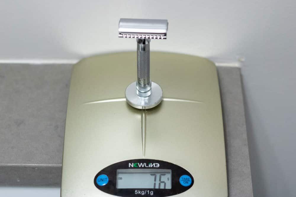 merkur 34c standing up on a scale