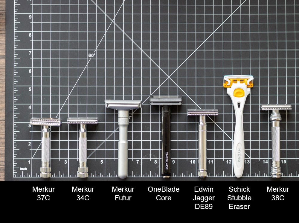 merkur 37c next to several other razors to demonstrate length