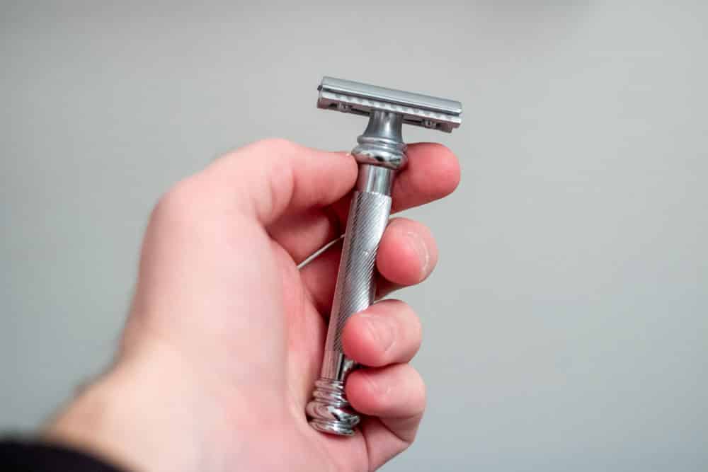 hand holding the merkur 38c 1