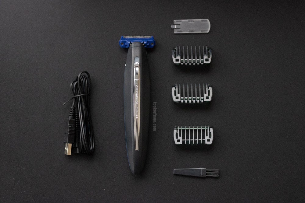 all items on black mat that come with the microtouch solo