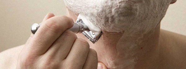 Double Edge Safety Razor with Shaving Cream