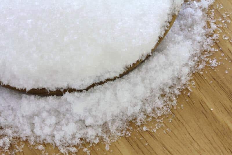 epsom salt to cure smelly feet - tools of men