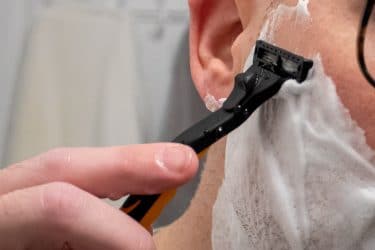 Shaving Pimples: Causes and How to Prevent Them