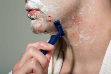 How To Prevent Razor Bumps From Destroying Your Skin