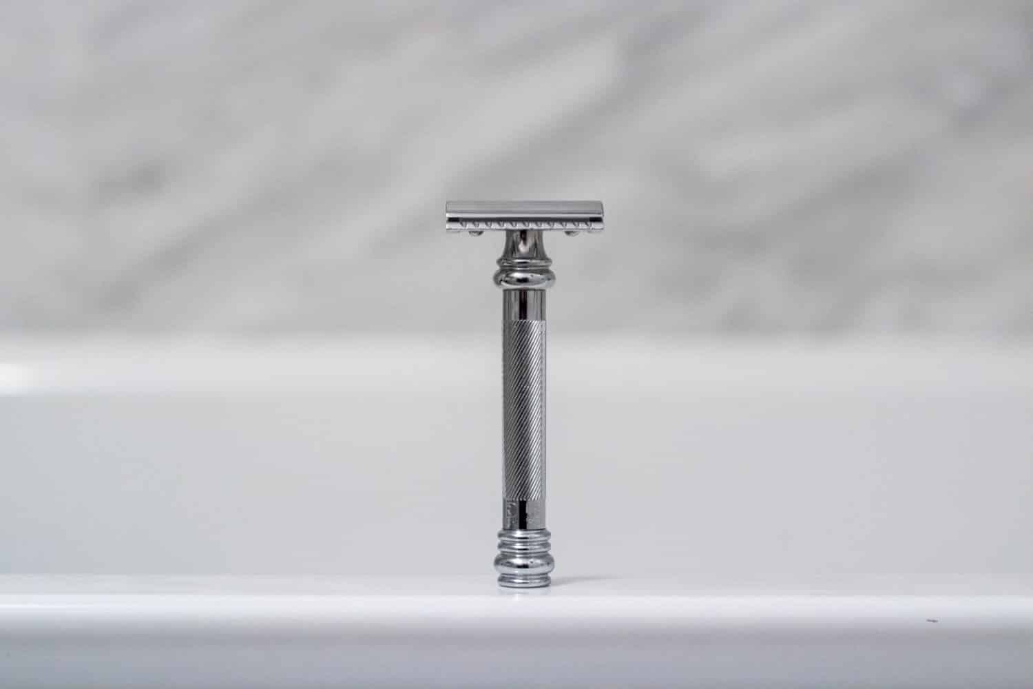 What is a safety razor