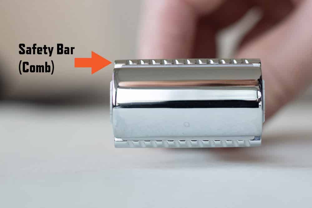 safety bar on safety razor