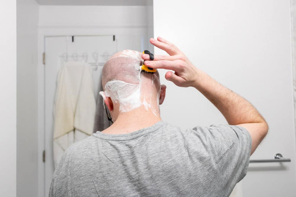 HeadBlade Moto shaving back of head