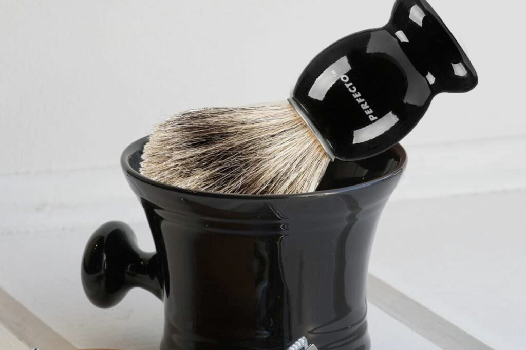 perfecto shaving brush product shot 2
