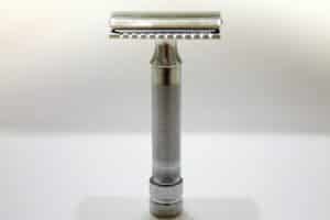 types of safety razors feature image