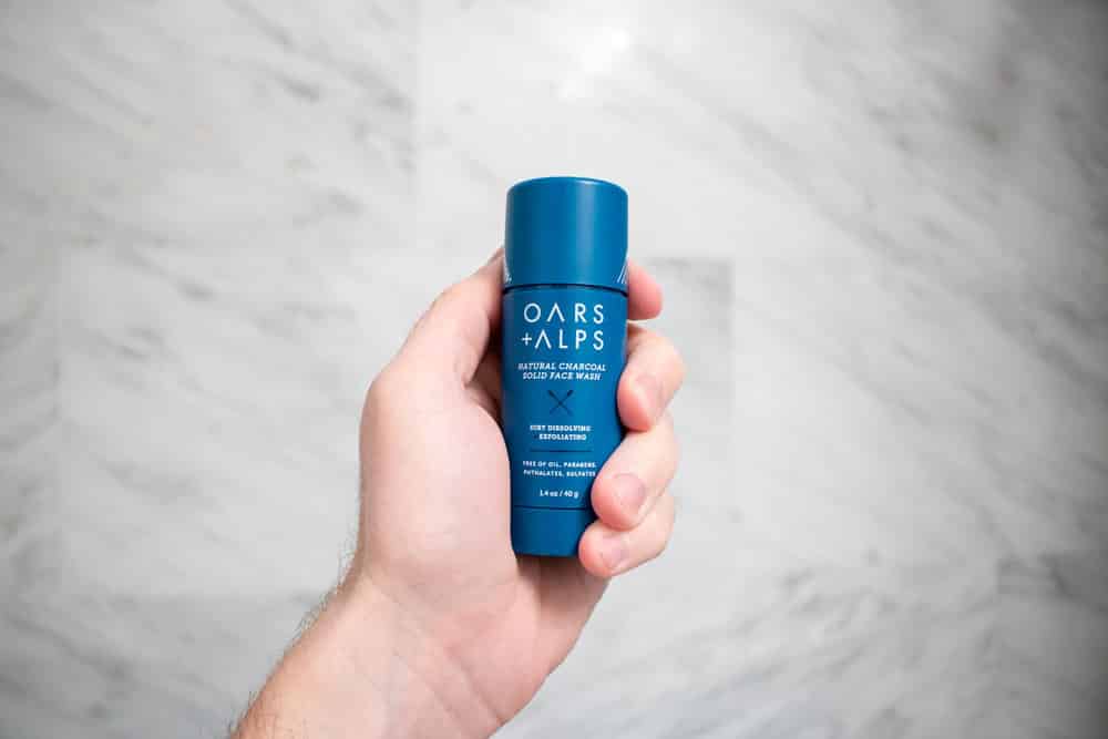 hand holding a OARSALPS face wash