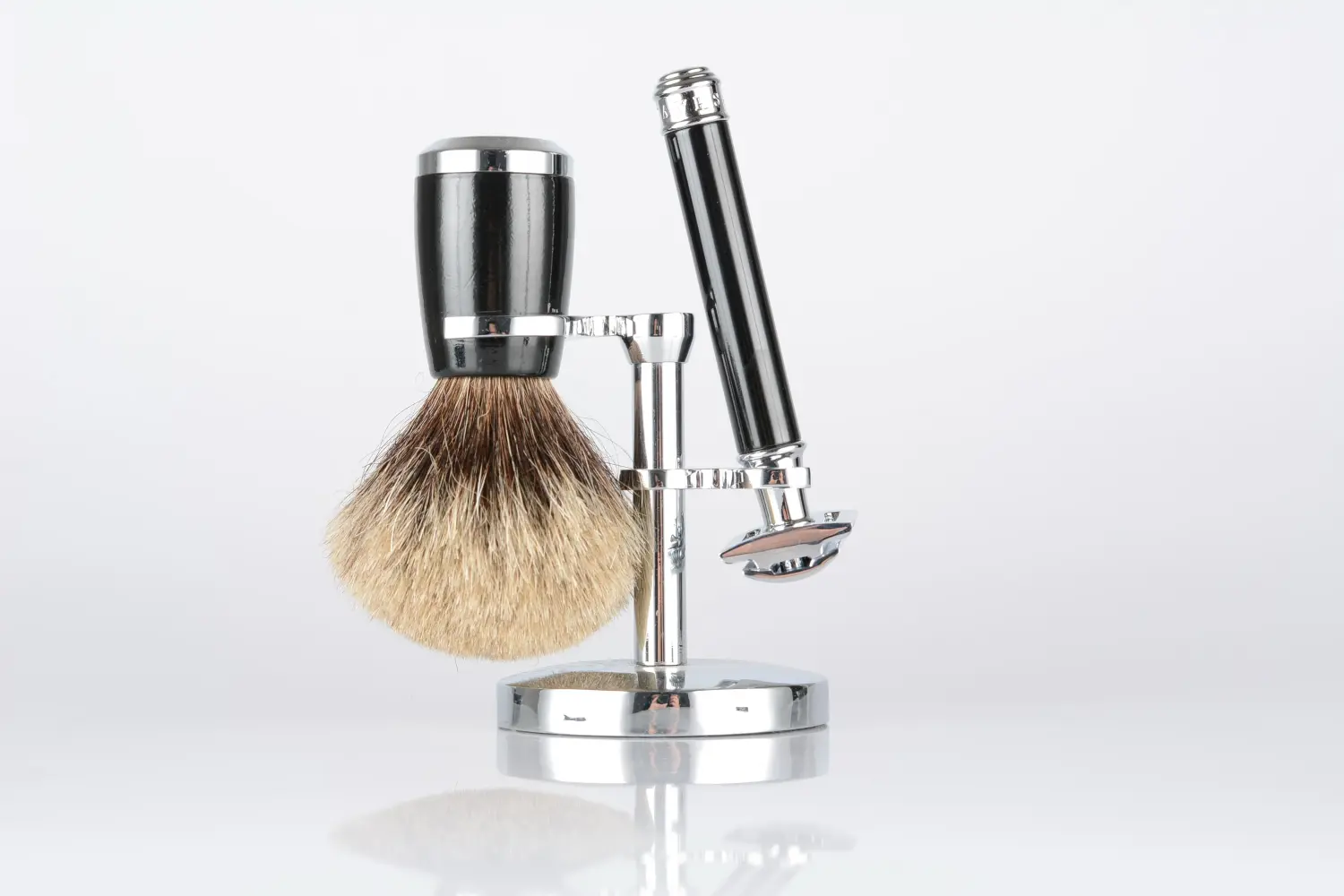 safety razor and brush in stand