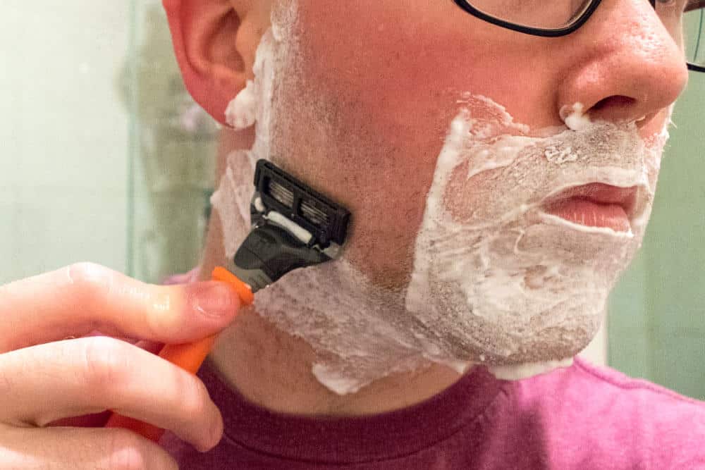 shaving cheeks with harrys razor